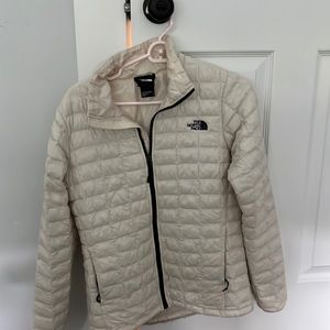 North face puffer jacket